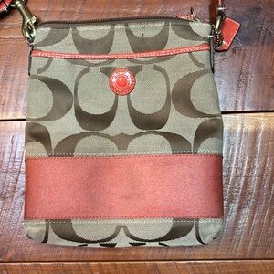 Cross body Coach purse, good condition